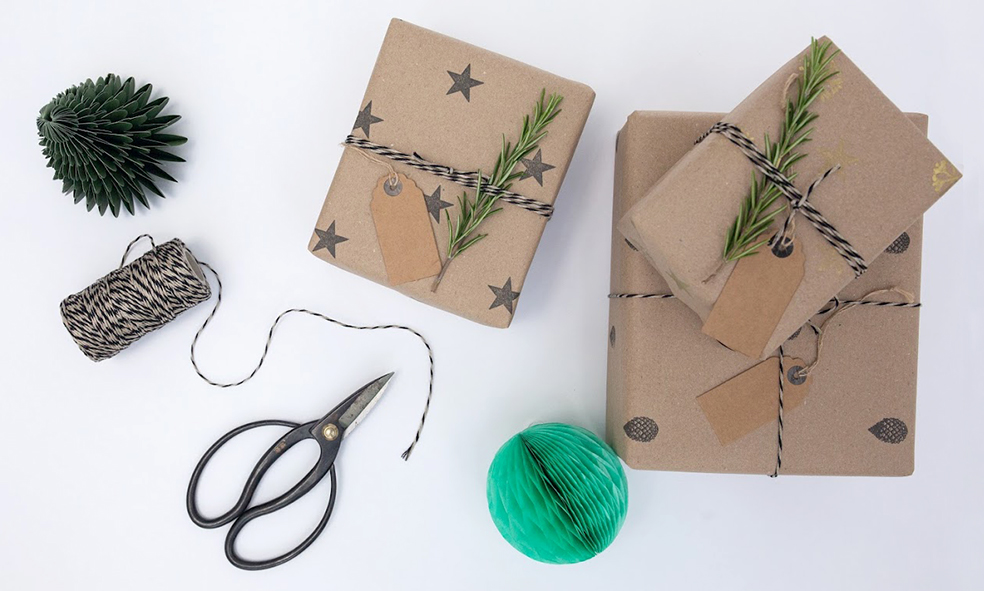 Sustainable Christmas top-tips recyclable present wrapping with foraged decorations