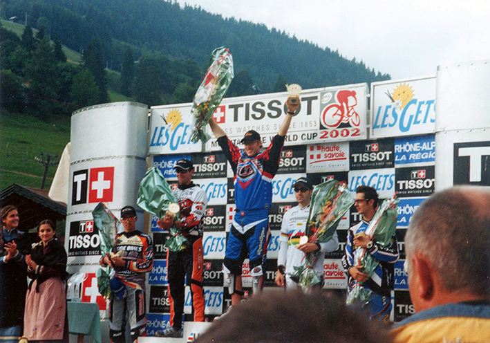 Peaty-wins-downhill-Les_Gets-2002