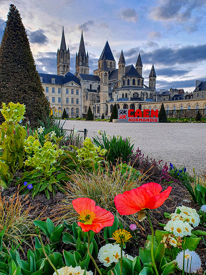 Abbaye aux Hommes in Caen ©Séverine Frères