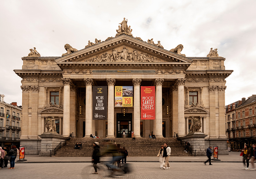 La Bourse, a magnificent building that originally served the financial markets, is now home to the new Belgian Beer World Experience